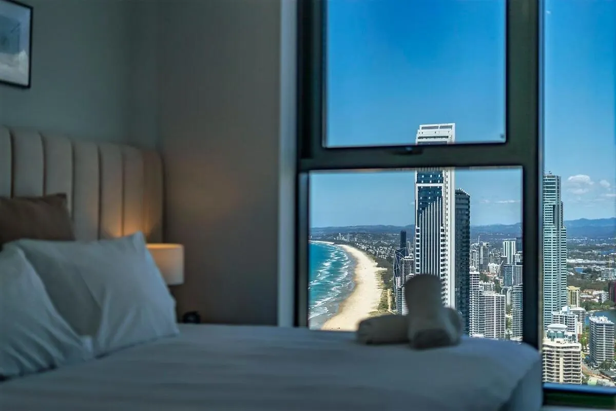 Meriton 3 Bedroom Ocean City Views Parking Gold Coast 0*,